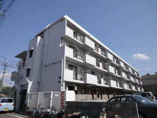 東雲ハイツの外観
