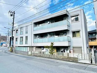 ソレイユルヴァン牛田の外観