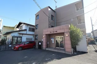 ポム ド ピン中央の画像