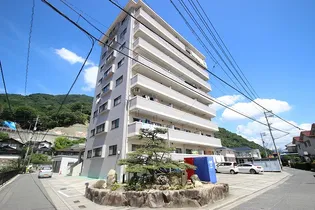 ハイタウン堀田の画像