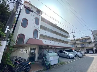 第1コーポ古屋の外観
