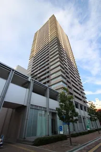 ザ広島タワーの外観