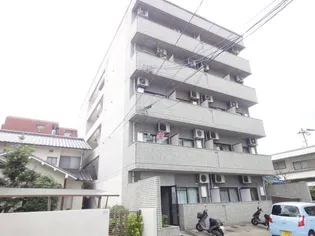第46東雲ビルの外観