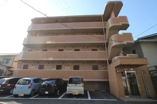 ベラカーザ祇園【1階】の外観