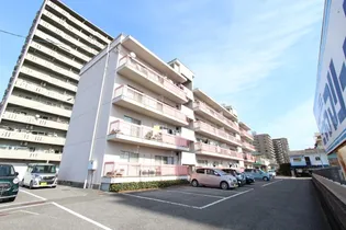 岩倉ビルの画像