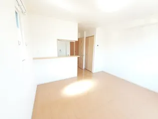 エバーグリーンM.K.T.B【203号室】の間取り