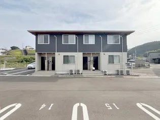 ファミールSHOW4【202号室】の外観