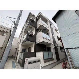 F ASECIA LIPINEの画像