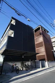 リブリ ANELAの画像