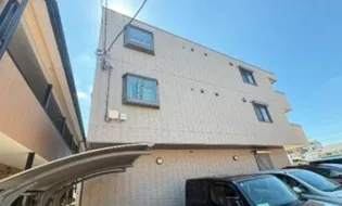 アーバン上小の外観