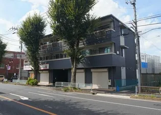 オンブラージュの外観