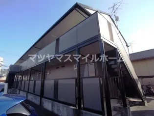 ニードルス【105号室】の外観