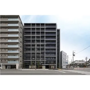 リシュドール梅小路の外観
