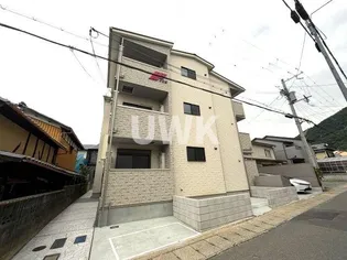 F ASECIA PHAONの画像