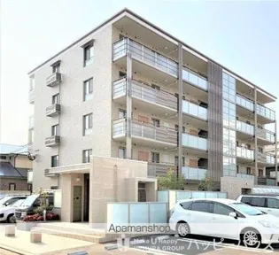 ラ カリーナの画像