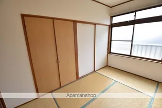 リバーサイドかわぎ2【302号室】の居間