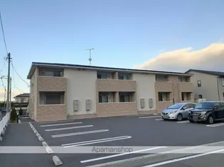 シューネスハイム ミルト西館【1階】の外観