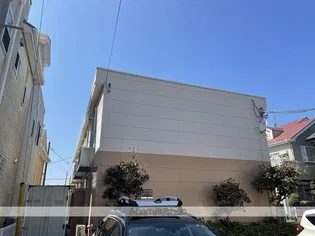 レオパレスマリン ブルー湘南の画像
