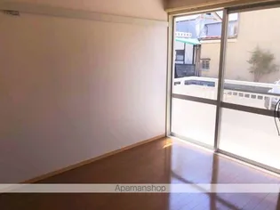 アーバンハイツⅡ【106号室】の居間