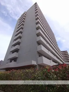神奈川県川崎市高津区溝口3丁目【マンション】の外観
