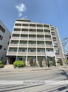 埼玉県吉川市保1丁目【マンション】の外観
