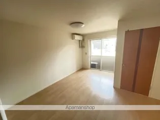 グランシャリオⅡ【102号室】の内装