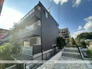 ヴィラ鷺沼【3階】の外観