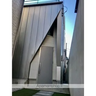 東京都世田谷区奥沢1丁目【一戸建】の外観