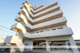 ヨシキビル【3階】の外観