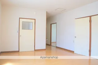 リヴィエール412B【3階】の居間