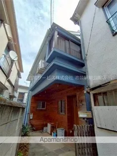 東京都新宿区下落合2丁目【一戸建】の外観