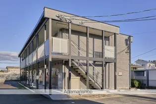 レオパレスROCKHOUSE【1階】の外観