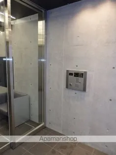 東京都渋谷区富ヶ谷2丁目【マンション】の外観