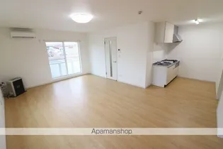 パストラル№Ⅳ【103号室】の居間