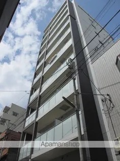 ファミーユ【5階】の外観