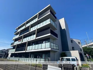 埼玉県八潮市八潮4丁目【マンション】の外観