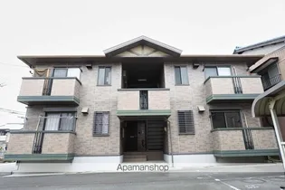 エレガンス シンワ B【1階】の外観