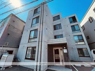 シャトン北10条【1階】の外観