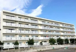 ビレッジハウス金津1号棟の外観