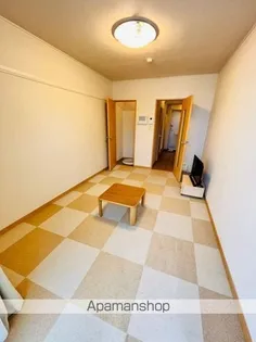 レオパレスサンヴィレッジ【4階】の居間