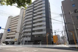 ヴェレーナ鴨池【702号室】の外観
