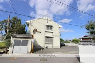 カルダン【2階】の外観