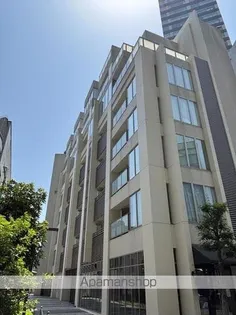 六本木エムケイアートレジデンス【2階】の外観