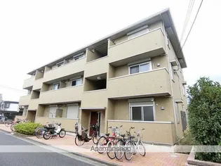 ペルル・ドミール【2階】の外観