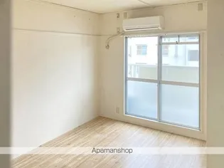 ビレッジハウス台宿4号棟【302号室】の居間