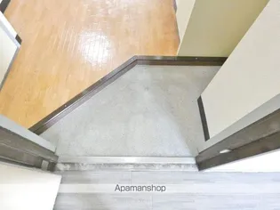 グリーンハイツ.【6階】の玄関