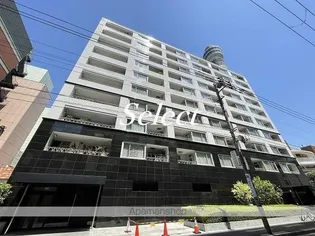 グランブリエ横濱山下公園302【3階】の外観