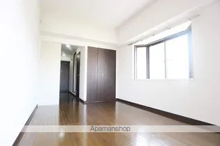 パシフィックアトラス箱崎Ⅰ【6階】の居間