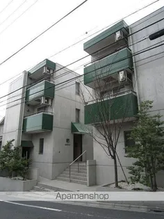 東京都中野区南台5丁目【マンション】の外観