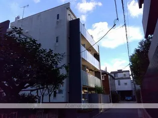 レオネクストラグーザ馬事公苑【3階】の外観